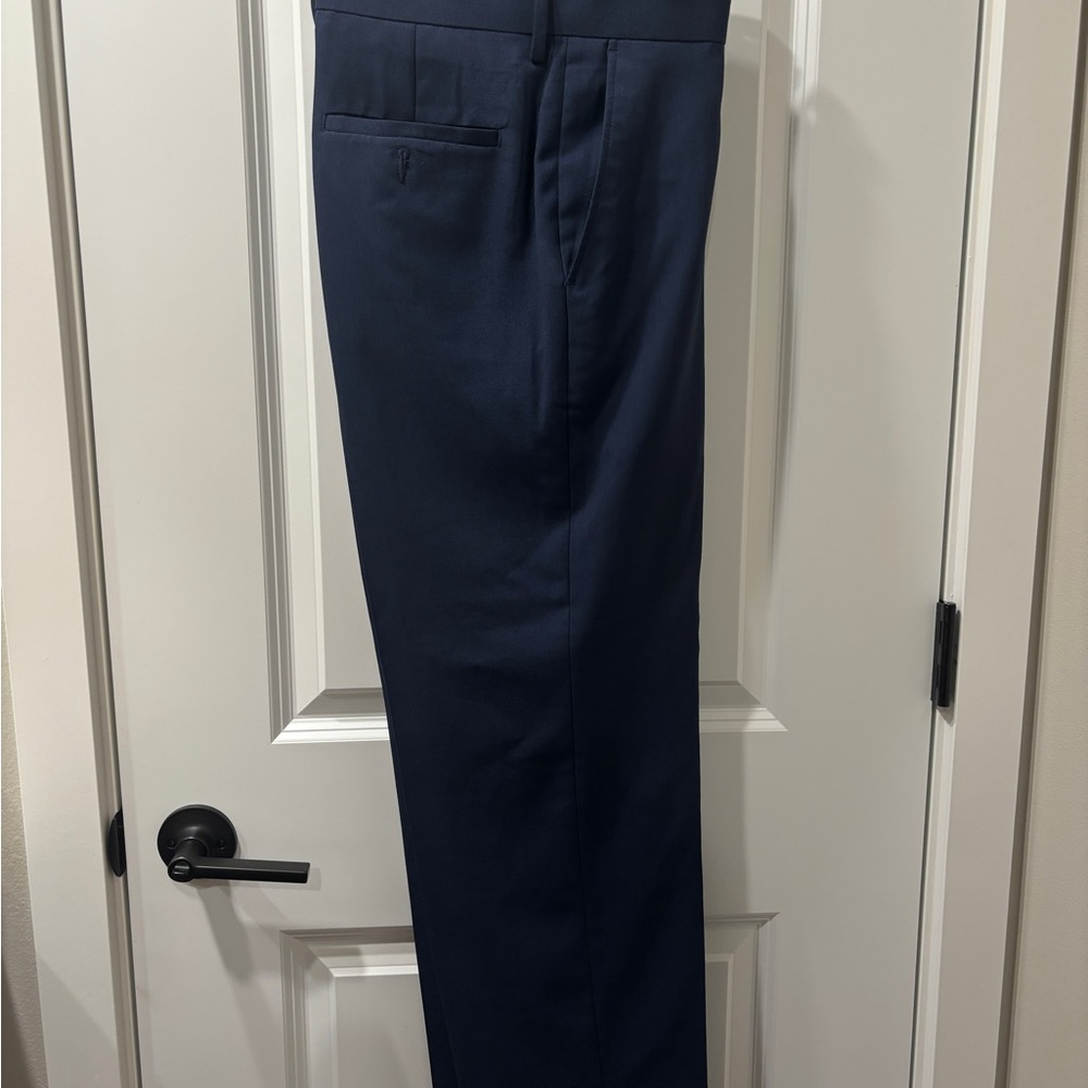 Haggar Men's Classic Navy Dress Pants